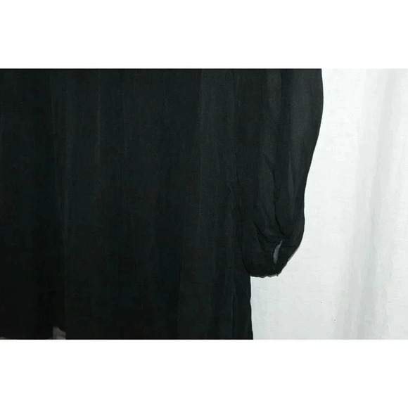 A Pea in the Pod 100% Silk Shear Black Tunic - Picture 3 of 6